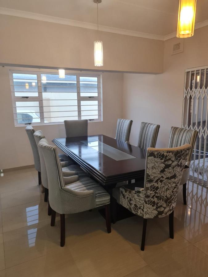 Gasthuis 36 Frere Road Shelly ,